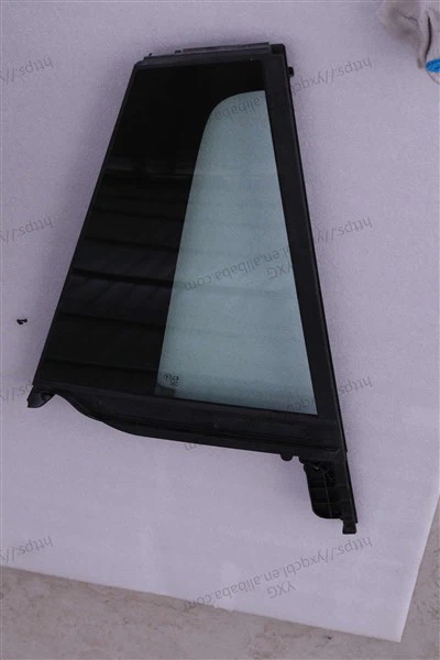 Verre triangulaire OEM FORD ECOSPORT